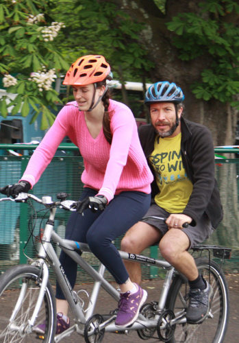 bike-it-velodrome two people riding a tandem